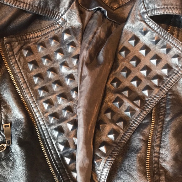 joujou leather jacket with zips - Picture 2 of 7